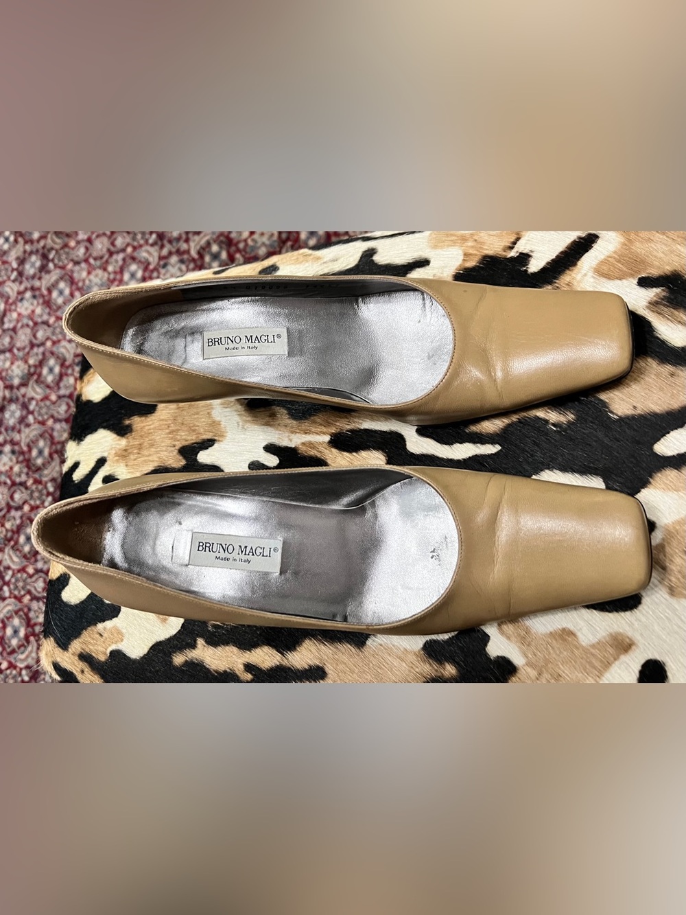 Bruno Magli Vintage Tan Leather Pumps